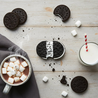 Sticky Squishy Oreo split